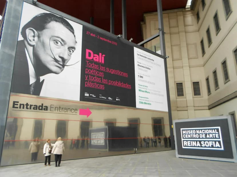reina sofia nisan 2013