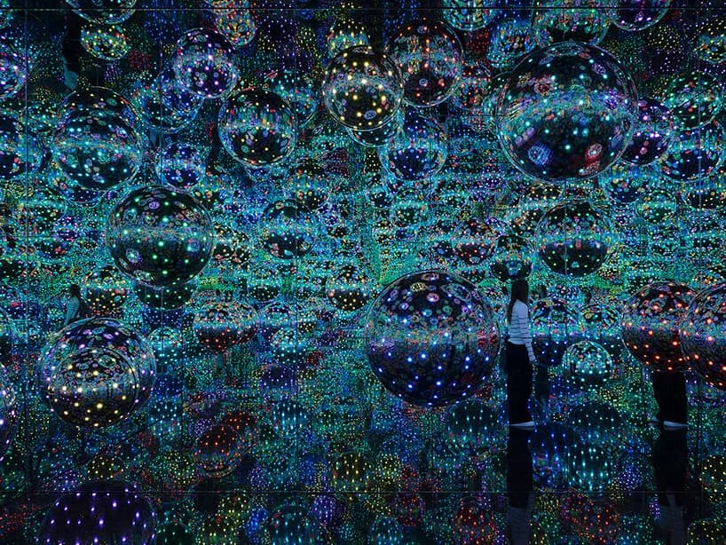 yayoi kusama inifnity room 200 works ngv melbourne retrospec