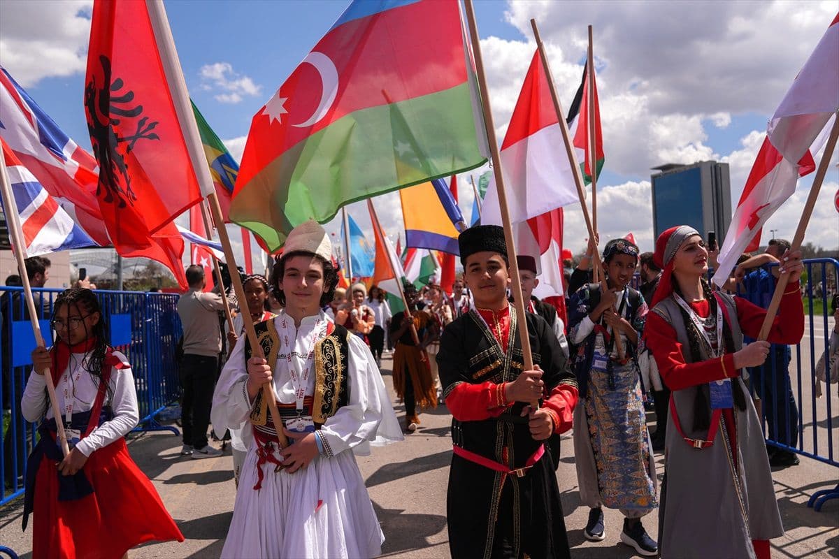 Yine De Gelir 23 Nisan