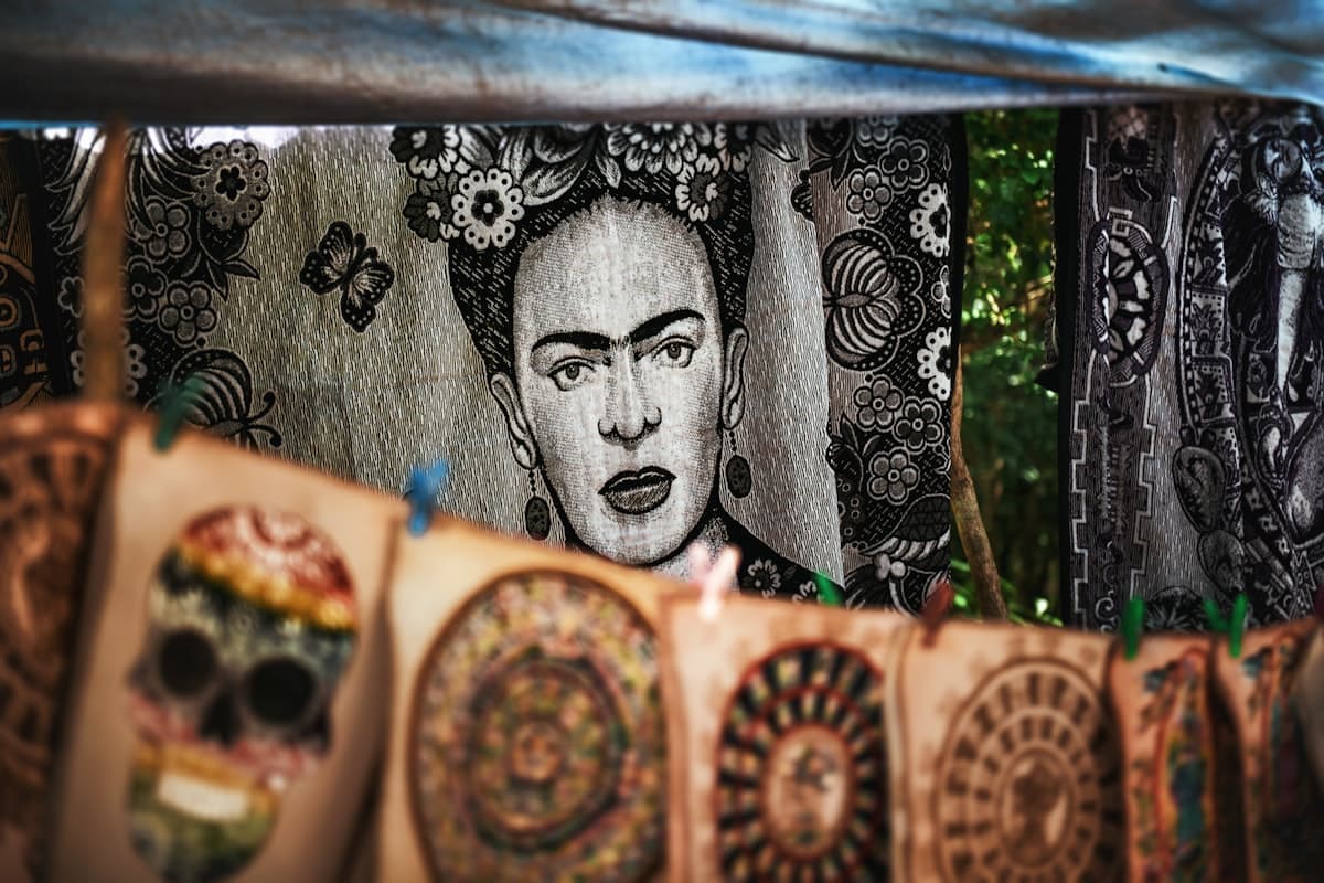 Frida Kahlo: Efsane Değil, Gerçek