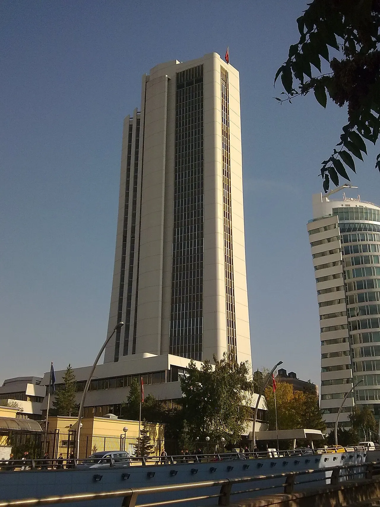İş Bankası Kulesi, Mimari