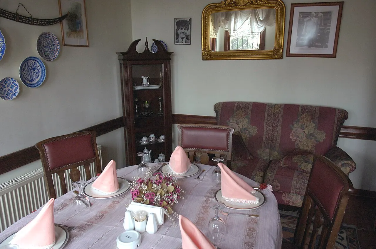 Pembe Köşk (İsmet İnönü Müze Evi), Müze